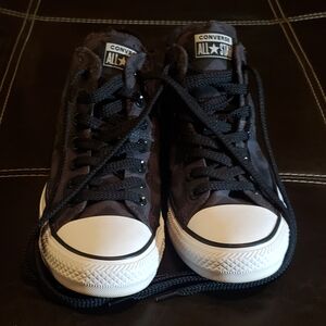 Womens Converse Mid Top